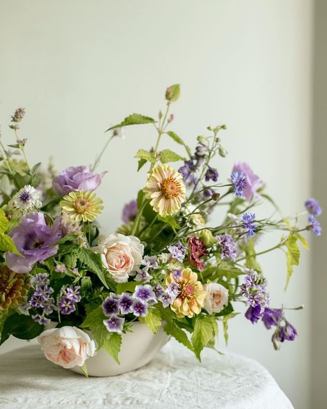 Tin Cup Farm on Instagram: “Last summer, in a bowl 🍇🥝” Purple Wedding Flowers Centerpieces, Lilac Wedding Flowers, Yellow Flower Arrangements, Lime Wedding, Cup Flower, Tin Cup, Colorful Wedding Flowers, Colors Inspiration, Lavender Garden