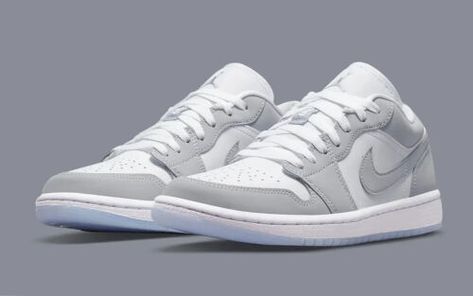 ad eBay - Find many great new & used options and get the best deals for Jordan 1 Low 'Wolf Grey' 7W ✅ FREE SHIPPING at the best online prices at eBay! Free shipping for many products! Jordan 1 Low Wolf Grey, Air Jordan 1 Low Women, Jordan 1 Low Women, Air Jordan 1 Low White, Jordan 1 Low White, Low Top Jordans, Nike Air Jordan 1 Low, Womens Air Jordans, Baskets Nike