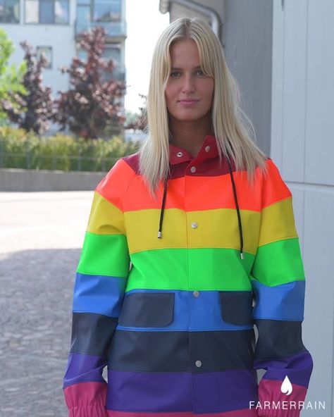 Rainbow Jacket, Rainwear Girl, Rain Wear, Instagram Video, Sweden, Rain Jacket, Instagram Profile, Rainbow, Vinyl