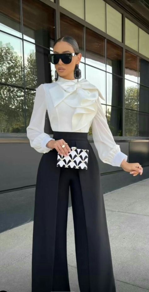 Women outfit inspirstion, elegant outfits, clothes for women, fashion, outfit inspiration. Black White And Gold Outfit Classy, Formal Black And White Outfits For Women, Black White Formal Outfit, Elegant Black And White Outfits, Lady Outfits Classy, Outfit Inspo For Women, Nyc January, White Outfits For Women, January 2025