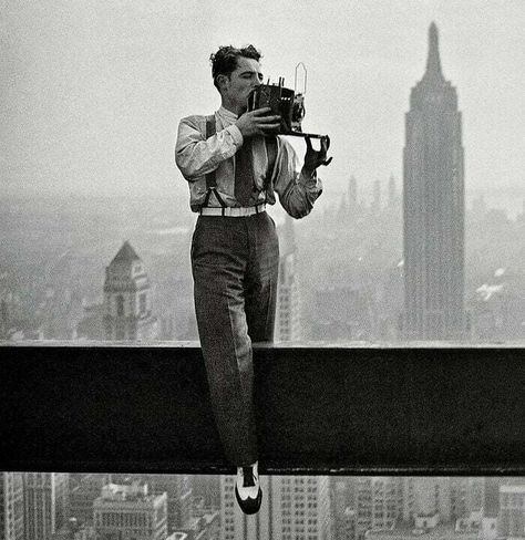 Lunch Atop A Skyscraper, Famous Pictures, Rockefeller Center, Historical Images, Construction Worker, Wing Chun, Foto Art, Historical Pictures, Iconic Photos