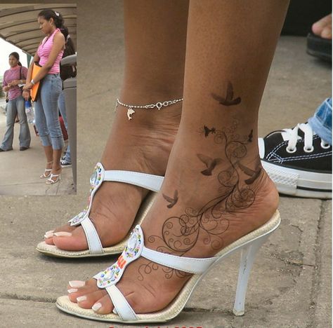 Bird Ankle Tattoo, Tattoos Pulseras, Bird Silhouette Tattoos, Women With Tattoos, Ankle Tattoos For Women, Vine Tattoos, Tattoo Bracelet, Foot Tattoo, Female Tattoo