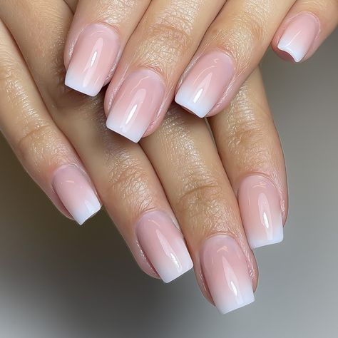 Ambre Nails Ombre Blue, Prom Nails Pink, Ambre Nails, French Fade Nails, Ombre French Nails, Ombre Gel Nails, Faded Nails, Nagel Design, Squoval Nails