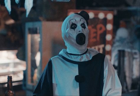 Meme Terror, Slasher Icons, Damien Leone, Icons Horror, Aesthetic Clown, Slasher Aesthetic, Terrifier Art The Clown, Art The Clown Terrifier, Aesthetic Horror