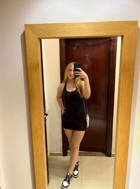 mirror pic | dunk panda | black dress | strass bag | fit inspo Black Dress With Panda Dunks, Dunk Panda, Panda Dunks, School Dances, Mirror Pic, Fit Inspo, Fitness Inspo, High School, Fashion Inspo