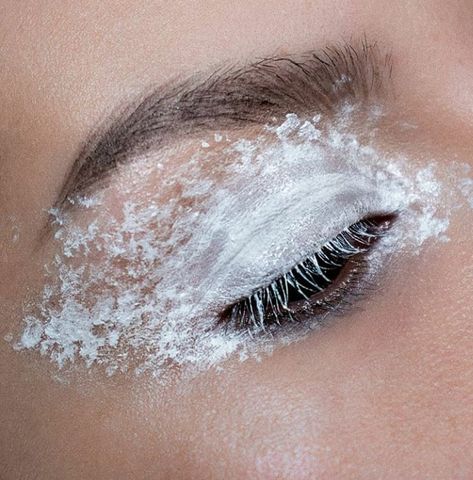 Snow Makeup, Ice Makeup, Frozen Makeup, Ice Monster, Monster Makeup, Frozen Hair, White Eyeshadow, Catty Noir, White Makeup