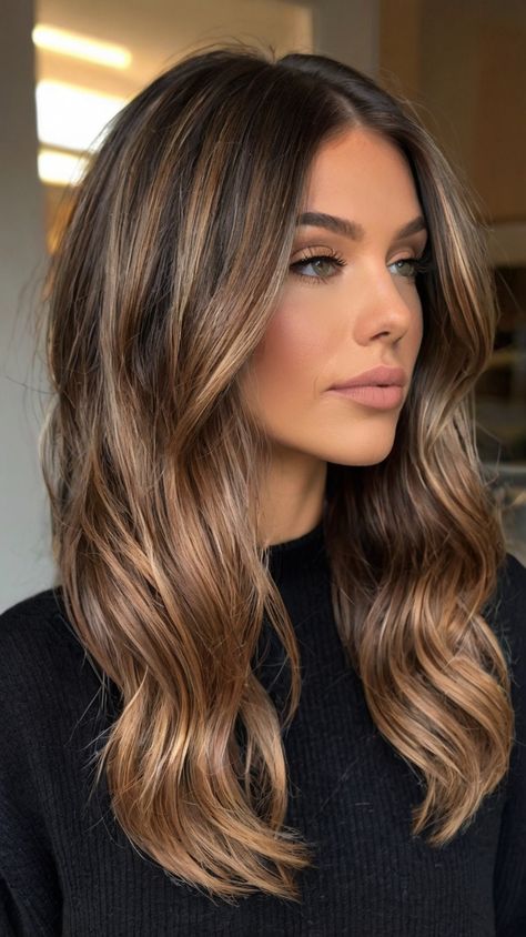 Fall hair colors dark Multi Dimensional Brown Hair, Brunette With Lowlights Dark, Dark Hair With Money Piece Highlights, Dark Root To Blonde, Baylage Hair 2024, Light Brown Hair With Balayage, Popular Hair Colors 2024, Dark Hair With Highlights Balayage, Fall Highlights For Brown Hair