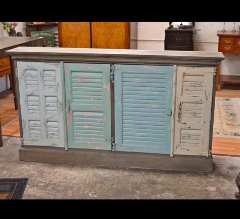 Shutter Table, Old Window Frames, Repurposed Windows, Painting Old Furniture, Plumbing Pipe Furniture, Painting Old, Old Shutters, Table Cabinet, Antique Windows