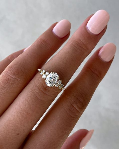 Magical Engagement Rings, Megan Elizabeth, Dream Wedding Ring, Pretty Engagement Rings, Simple Engagement, The Bling Ring, Cute Engagement Rings, Future Engagement Rings, Rings Vintage