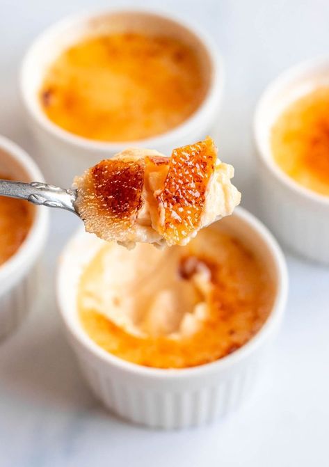 This creme brulee recipe is made with only 4 ingredients and it’s the best creme brulee that I’ve ever had! Creme brulee is a classic French dessert that is easier to make than it looks and… More Best Creme Brulee, Easy Creme Brulee, Creme Brulee Recipe Easy, Classic French Desserts, Brulee Recipe, Creme Brulee Recipe, Dessert For Two, Best Vegetarian Recipes, French Dessert