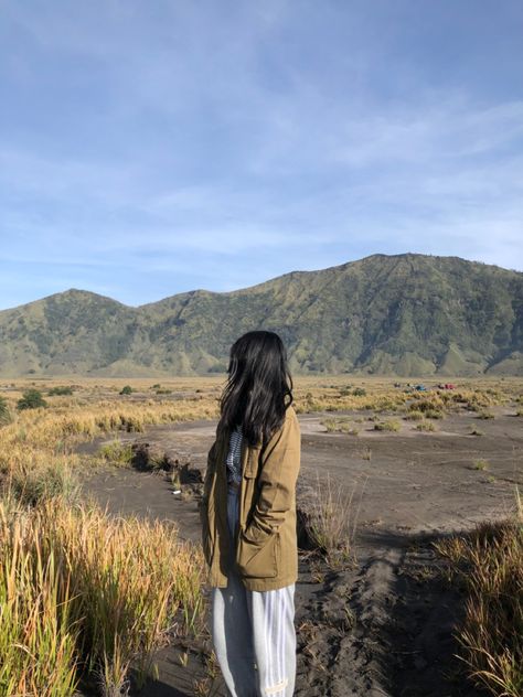 bromo mountains #winter #bromo #mountain #indonesia Outfit Bromo Mountain, Bromo Mountain, 2024 Vision, Vision Board, Spa, Indonesia, Ootd, Quick Saves