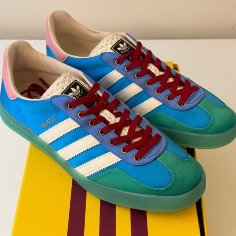 Size 10g Womens 11.5us / Fits Like Mens 10.5us Adidas Gucci Gazelle Blue Silk Green Pink New In Box. Comes With Dust Bags And Extra Laces Box Is Damaged, Please Check Photos Adidas Gucci Gazelle, 2024 Sneakers, Custom Streetwear, Adidas Gucci, Adidas Art, Ladies Sneakers, Gucci Adidas, Sneak Attack, Adidas Tracksuit