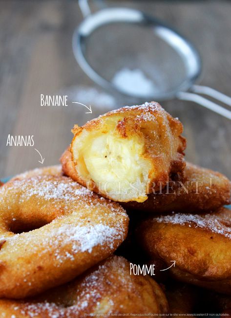 Beignets super moelleux et parfumés aux pommes, banane, ananas… | Les épices rient ! Garlic Nutrition Facts, French Pastries Recipes, Dessert Leger, Macaron Recipe, French Pastries, Pastry Recipes, Beignets, I Love Food, Food Truck