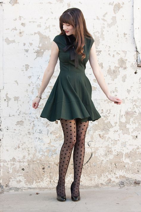 Jeans and a Teacup Style Blogger styling a dark green fit and flare dress for the holidays Outfits Tights, Holiday Bar, Dress Bar, Polka Dot Tights, Mode Hippie, Spencer Hastings, Dress With Stockings, Outfits Dresses, Retro Pin Up