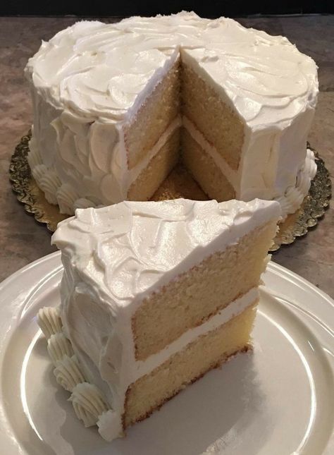 Vanilla Cake Aesthetic, Cheesecake Icing, Vanilla Food, French Vanilla Cake, Cake Frosting Recipe, Vanilla Cake Recipe, Pretty Dessert, Think Food, Just Cakes