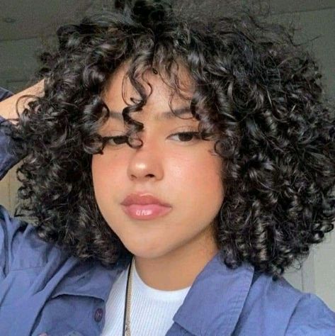 Vintage Curly Hair, Curly Cut, Natural Curly Hair Cuts, Curly Hair Photos, Short Curly Haircuts, Haircuts For Curly Hair, Natural Curls Hairstyles, Hairdos For Curly Hair, Curly Hair Inspiration