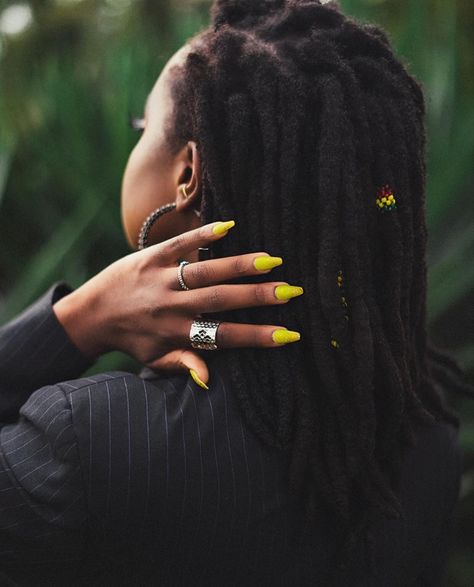 Thick Locs Styles, Thick Locs On Black Women, Chunky Locs, Locs On Black Women, Large Locs, Dreadlocks Journey, Thick Dreadlocks, Thick Locs, Jah Rastafari