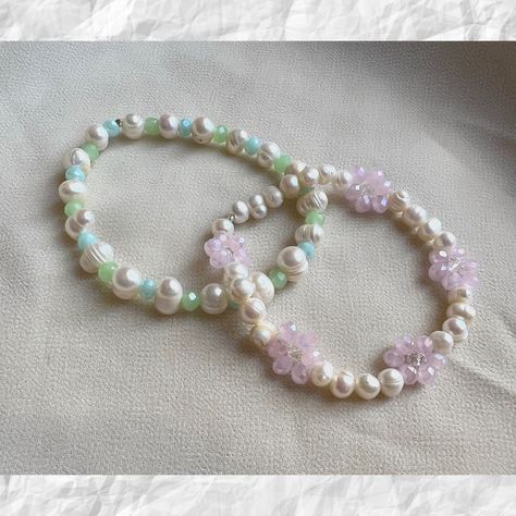 Cute Adjustable Pearl Bracelet, Adjustable Cute Pearl Bracelet, Pastel Beaded Bracelets Gift, Handmade Pastel Beaded Bracelets, Trendy Handmade Pastel Bracelets, Beaded Pearl Bracelets, Bracelets Y2k, Jewelry Valentines Day, Pastel Bracelet