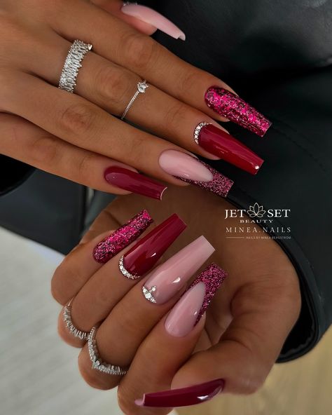 Nails Inspiration Winter 2024 – 2025 21 Ideas Rhinestone Tip Nails, Wine Nail Ideas, Sophisticated Nail Designs, Nail Base Coat, Purple Tips, Wine Nails, Essie Gel, Pink Polish, Nails Winter