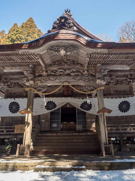 Lower Togakushi Shrine. Photos from the beautiful Lower Togakushi Shrine in Nagano Prefecture, Japan. Togakushi Shrine, Nagano Prefecture, Nagano, Fair Grounds, Favorite Places, Free Download, Stock Photos, Illustrations, Japan