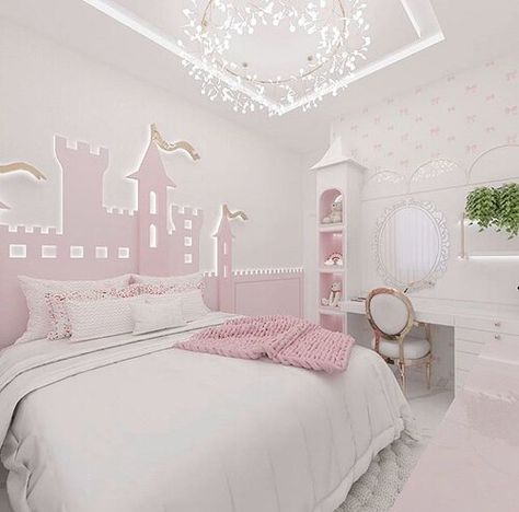 All About Playrooms — Decor For Kids Playroom Decoration Ideas, Diy Princess Room, Princess Kids Room, Playroom Decor Ideas, Disney Princess Room, Playroom Decoration, Princess Bedrooms, Princess Room Decor, Deco Jungle