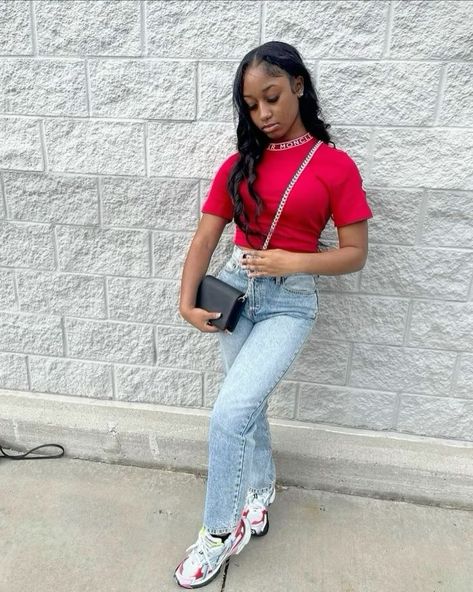 Balenciaga Sneakers Outfit Black Women, Balenciaga Runners Outfit, Glowup Tiktok, Cute Outfits Black Women, Cute Outfits Black, Balenciaga Sneakers Outfit, Runners Outfit, Viral Aesthetic, Outfit Black Women