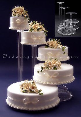 Cascading Wedding Cake, Wedding Cake Fresh Flowers, Cake Stand Set, Wedding Cakes Elegant, Wedding Cake Stand, Salty Cake, Amazing Wedding Cakes, Cake Sizes, Wedding Cake Stands