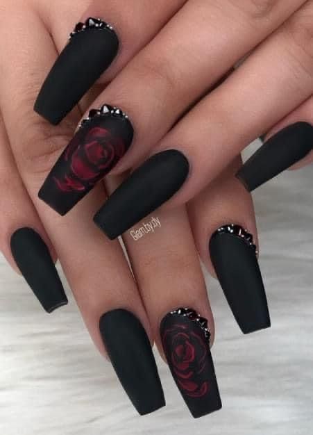 Maroon Nail Designs, Black Acrylic Nail Designs, Acrylic Nails Stiletto, Maroon Nails, Black Acrylic Nails, Red Acrylic Nails, Goth Nails, Work Nails, Rose Nails