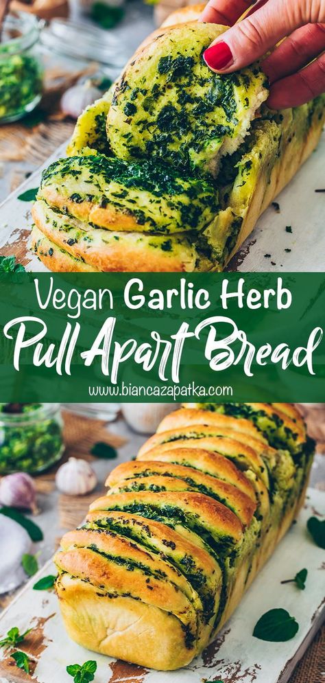 Garlic Herb Bread, Vegan Garlic Bread, Twist Bread, Vegan Bread Recipe, Bread Pull Apart Recipes, Pudding Chia, Vegan Baking Recipes, Herb Bread, Vegan Bread