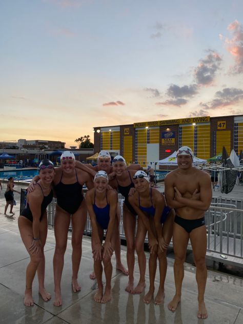 Swim Training Aesthetic, Swim Coach Aesthetic, Swim Club Aesthetic, Swimming Competition Aesthetic, Swimmer Aesthetic Girl, Swimmers Aesthetic, Swim Meet Aesthetic, Competitive Swimming Aesthetic, Swimming Aesthetic Sport