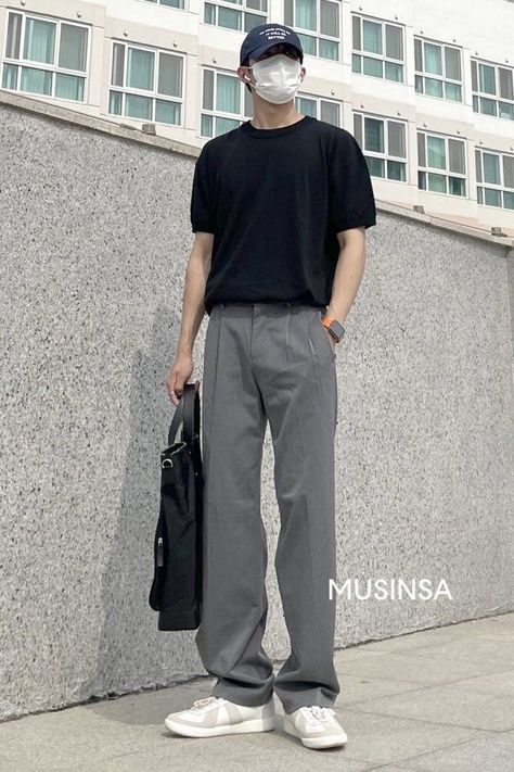 Casual Korean Outfits Street Style Men, Summer Outfits Men Pants, Korean Men Style Outfits Summer, Trousers Outfit Men Korean, Minimalist Summer Outfit Men, Summer Outfit Korean Men, Korean Men Street Style, Korean Male Fashion Summer, Grey Pants Outfit Mens Street Styles