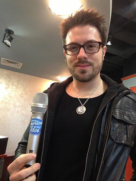 Danny Gokey with the IDOL mic in Nashville. Learn more about the cross-country relay, Idol Across America, here: http://www.americanidol.com/idol-across-america #idolUSA #idol #DannyGokey Danny Gokey, Christmas City, The Idol, Season 12, American Idol, Cross Country, Reality Show, Wii, Singers