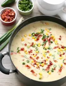 Corn Chowder Pioneer Woman, Pioneer Woman Recipes Chicken, Honey Lime Chicken Enchiladas, Sweet Corn Bread, Chicken And Corn Chowder, Chicken Corn Chowder Recipe, Bacon Corn Chowder, Chicken And Corn, Chicken Chowder