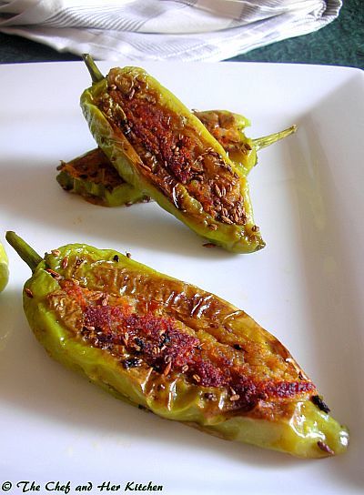 THE CHEF and HER KITCHEN: Aloo Stuffed Chilli Peppers | Bharwa Mirch Indian Stuffed Peppers, Vankaya Recipes, Rajasthani Food, Chilli Peppers, Paratha Recipes, Veg Dishes, Vegetarian Snacks Recipes, Indian Dessert Recipes, Vegetarian Snacks