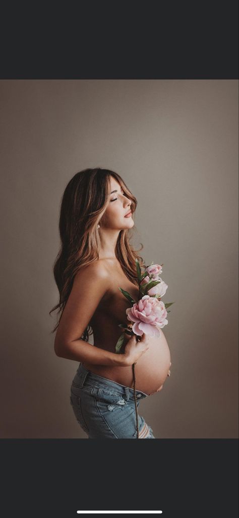 Spicy Pregnancy Photos, Boudiour Maternity Photoshoot Ideas, Nude Pregnancy Photoshoot, Spicy Maternity Pictures, Maternity Photography Floral, Budoir Sessions Maternity, Boudiour Maternity Photography, Maternity Boudiour Photoshoot Boho, Boudiour Maternity