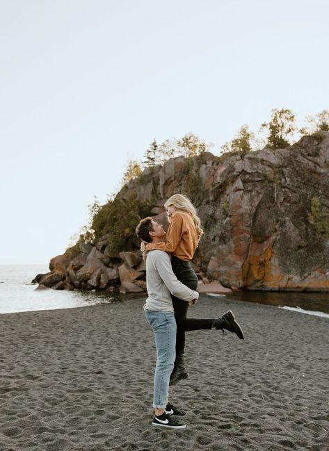 Mountain Engagement Photos, Outdoor Engagement Photos, Duluth Mn, Engagement Inspo, Mountain Engagement, Black Sand Beach, Engagement Photo Outfits, Outdoor Photos, Family Posing