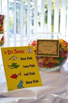 Children's book theme Candy buffet baby shower. Childrens Books Baby Shower, Candy Buffet Baby Shower, Book Birthday Parties, Book Shower, Storybook Theme, Book Themed Party, Storybook Baby Shower, Dr. Seuss, Baby Shower Cakes Girl