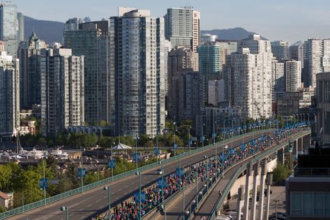 Best Top, Vancouver Canada, Event Photos, Half Marathon, West End, Breathtaking Views, San Francisco Skyline, World's Best, Vancouver