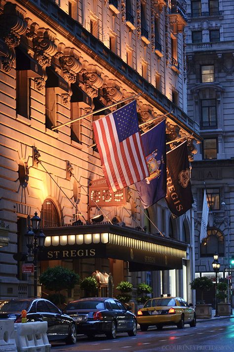 St Regis Nyc, St Regis New York, St Regis Hotel, New York Hotel, Presidential Suite, Ny Hotel, Hotel Entrance, Nyc Hotels, New York Hotels