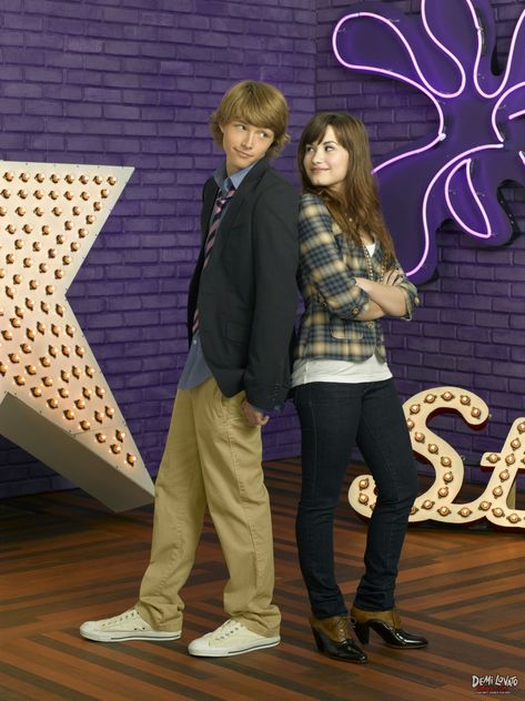 Chad Dylan Cooper, Chad Chad, Disney Nostalgia, Sterling Knight, Sonny With A Chance, Disney Channel Stars, Photo Editing Techniques, Tv Couples, Icarly