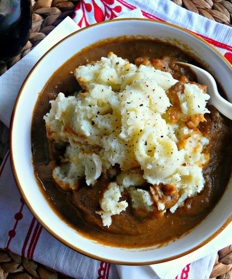 Vegan Kentucky Fried Chicken (KFC) copy-cat Mash 'n' Gravy, ultimate comfort in a bowl ! - Opti Cook Vegan Kfc, Kfc Gravy, Fried Chicken Kfc, Healthy Junk Food, Kentucky Fried Chicken, Kentucky Fried, Incredible Edibles, Vegan Sides, Vegan Thanksgiving