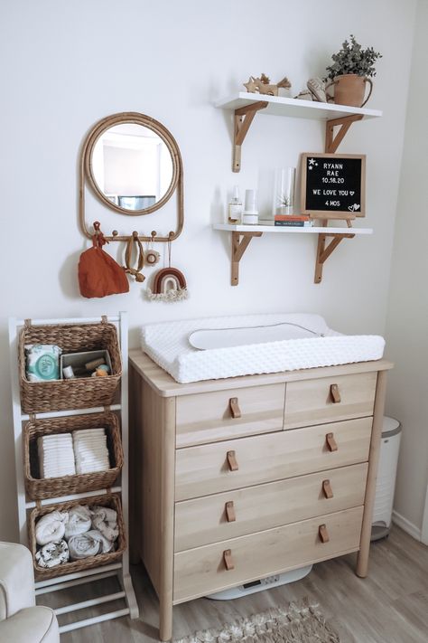 Nursery Guest Room Combo, Nursery Guest Room, Nursery Nook, Ikea Nursery, Baby Corner, Baby Room Organization, Baby Room Themes, Parents Room, Nursery Room Design