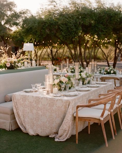 Elevate your reception design with our Ada Banquettes🤍 • Planner: @audreywoodevents Venue: @silverleafclub Floral: @luxflorist Photography: @sammblake Rentals: @primdesigncompany @eventrentsaz @theconfettistudio @epicpartyteam Linen: @bbjlatavola Paper: @christinahowton @papertreestudio • #custommade #eventplanning #weddingvendor #primdesignco #eventrentals #rentalfurniture #eventrentalcompany #eventdesign #furniturerentals #weddingrentals #weddingvendors #eventrental #weddingceremony #w... Fairytale Wedding Reception, Hampton Dining Table, Samm Blake, Mirror Dining Table, Hamptons Dining, Harvest Dining Table, Lux Wedding, Banquette Dining, Round Accent Table