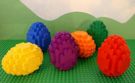 Lego Easter Eggs, Lego Easter, Personalized Easter Eggs, Lego Challenge, Lego Club, Lego Activities, Lego Craft, Easter Egg Crafts, Lego Storage