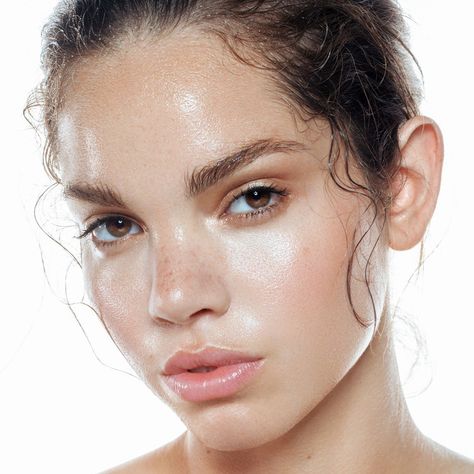 Why Face Gloss Is the New Beauty Product You Want In Your Life | Brit + Co Coffee Facial, Glowing Radiant Skin, Luscious Hair, Home Remedies For Hair, Mascara Facial, Beauty Shoot, Dewy Skin, Skin Complexion, Natural Beauty Tips