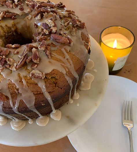 Sweet potatoes star in this moist, earthy cake. Make the maple glaze to further highlight this orange veggie’s mild sweetness. Earthy Cake, Pound Cake Glaze, Sweet Potato Pound Cake, Best Sweet Potato, Pie And Mash, Glazed Pecans, Glaze For Cake, Sweet Potato Cake, Lemon Pound Cake