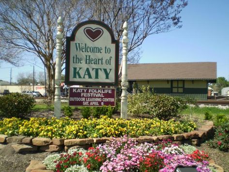 Katy Texas sign in front of railroad museum, "Welcome to the Heart of Katy", a town with a heart Texas Signs, Welcome To My Home, Texas Life, Visit Texas, Katy Texas, Texas Country, Texas Towns, The Big City, My Community