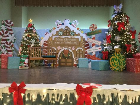 Christmas Stage Decorations, Pta Events, Christmas Toy Shop, Santa Workshop, House Trees, Ward Christmas Party, Christmas Art For Kids, Work Decor, Christmas Stage