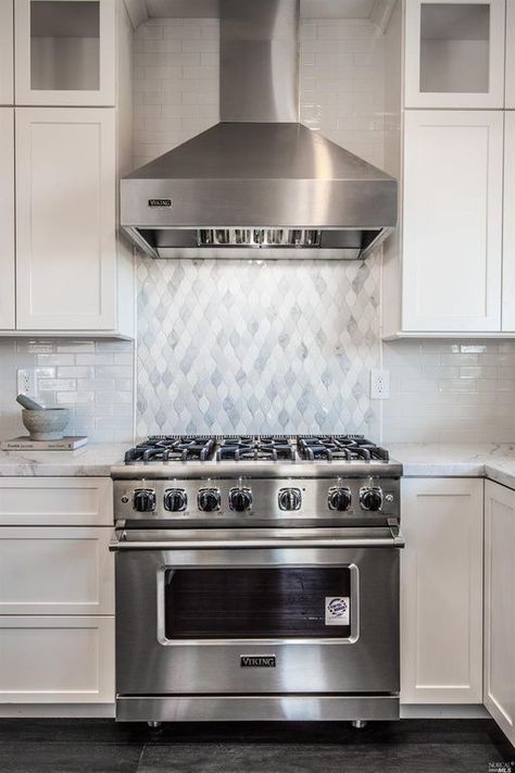 Range Accent Tile Backsplash, Above Stove Tile Accent, Kitchen Backsplash Behind Range, Tile Above Stove Backsplash Ideas, Accent Backsplash Behind Stove, Accent Tile Behind Stove, Stove Backsplash Tile, Stove Backsplash Ideas, 2nd Kitchen