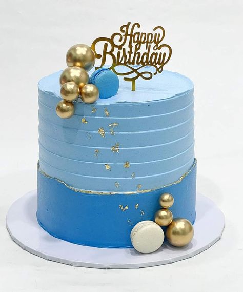 Normal Cake Design, Blue Cake For Boys, Blue Colour Cake, Blue Cake Ideas Birthday, Latest Birthday Cake, Cake Design For Men, Bake Sale Packaging, Buttercream Birthday Cake, Happy Anniversary Cakes